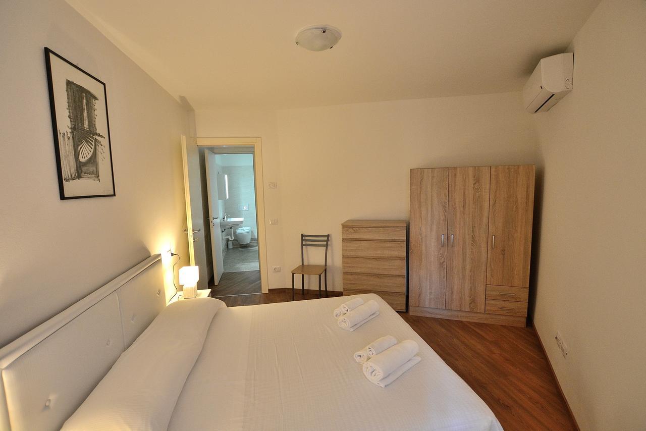 Apartment Del Pescatore Torri Del Benaco Esterno foto